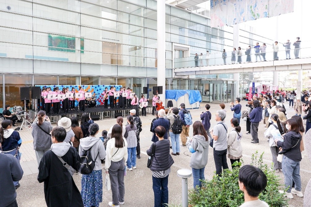 オープニングセレモニーの様子