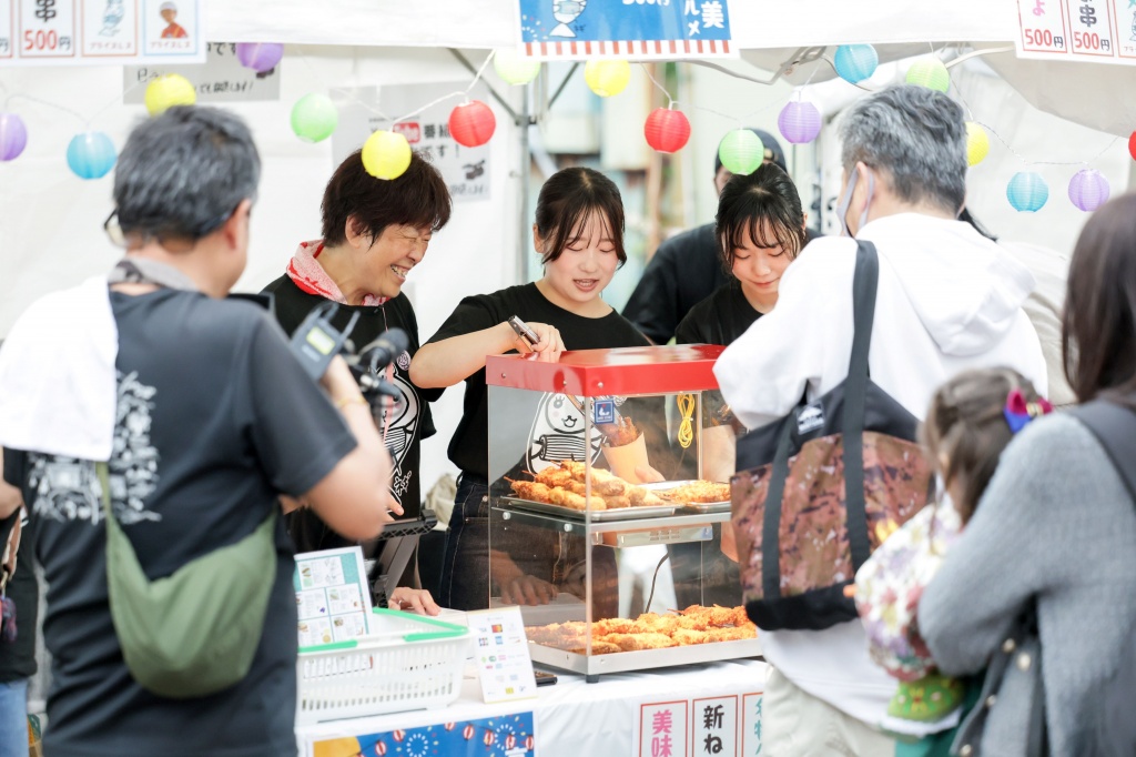 みうら夜市・1日目の様子②
