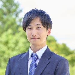写真：井上　一成