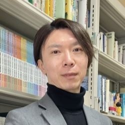 写真：鈴木　俊文